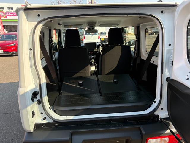 ジムニー ＸＣ　届出済未使用車／４ＷＤ／ターボ／シートヒーター（18枚目）
