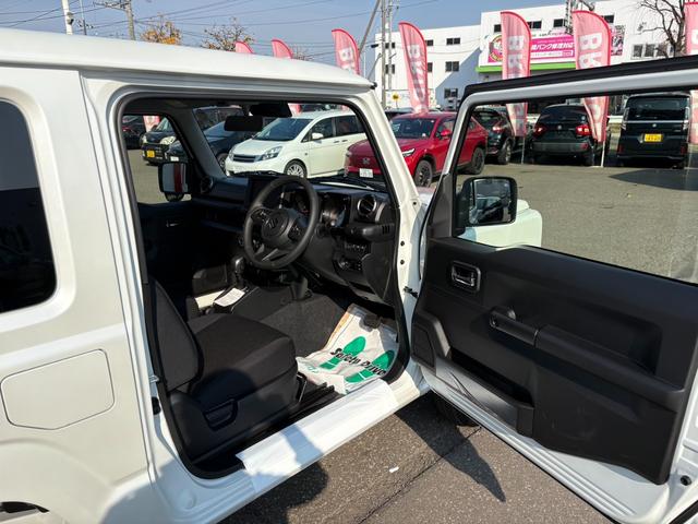 ジムニー ＸＣ　届出済未使用車／４ＷＤ／ターボ／シートヒーター（19枚目）