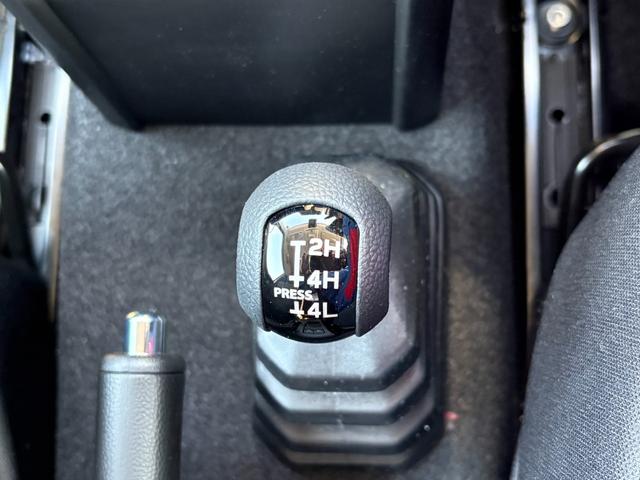 ジムニー ＸＣ　届出済未使用車／４ＷＤ／ターボ／シートヒーター（24枚目）