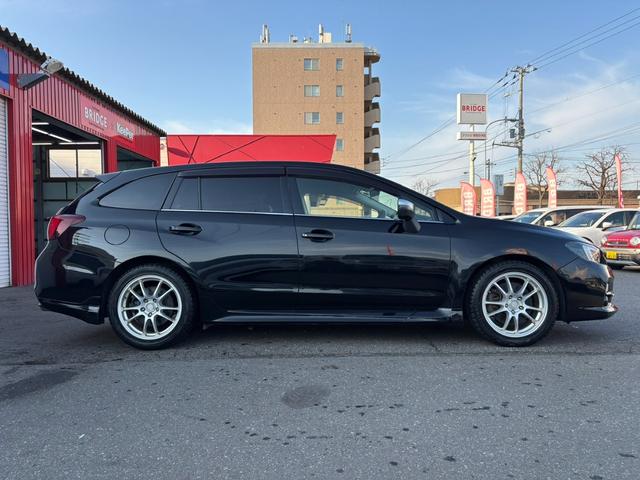 レヴォーグ １．６ＧＴ－Ｓアイサイト　１オーナー／純正メモリーナビ／フルセグＴＶ／Ｂカメラ／アイサイトＶｅｒ３／フロント・リヤフォグランプ／パドルシフト／ＥＴＣ／ＬＥＤヘッドランプ／パワーシート／６ＳＲＳ／スマートキー／プッシュスタート（10枚目）