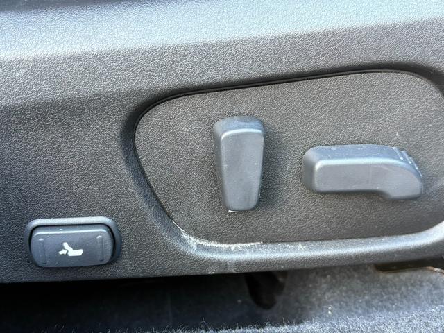 レヴォーグ １．６ＧＴ－Ｓアイサイト　１オーナー／純正メモリーナビ／フルセグＴＶ／Ｂカメラ／アイサイトＶｅｒ３／フロント・リヤフォグランプ／パドルシフト／ＥＴＣ／ＬＥＤヘッドランプ／パワーシート／６ＳＲＳ／スマートキー／プッシュスタート（23枚目）