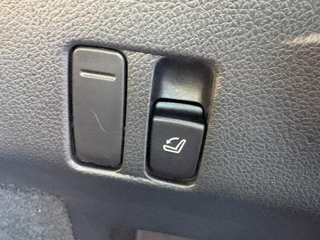 レヴォーグ １．６ＧＴ－Ｓアイサイト　１オーナー／純正メモリーナビ／フルセグＴＶ／Ｂカメラ／アイサイトＶｅｒ３／フロント・リヤフォグランプ／パドルシフト／ＥＴＣ／ＬＥＤヘッドランプ／パワーシート／６ＳＲＳ／スマートキー／プッシュスタート（39枚目）