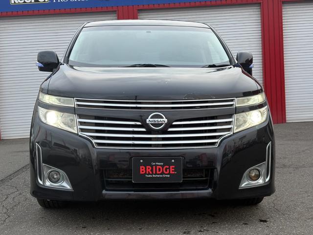 エルグランド ２５０ハイウェイスター　４ＷＤ／両側スライドドア／パワースライドドア／アルパイン８インチナビ／フルセグＴＶ／バックカメラ／フリップダウンモニター／ハーフレザーシート／３列シート／プッシュスタート／スマートキー（13枚目）