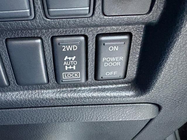 エルグランド ２５０ハイウェイスター　４ＷＤ／両側スライドドア／パワースライドドア／アルパイン８インチナビ／フルセグＴＶ／バックカメラ／フリップダウンモニター／ハーフレザーシート／３列シート／プッシュスタート／スマートキー（31枚目）