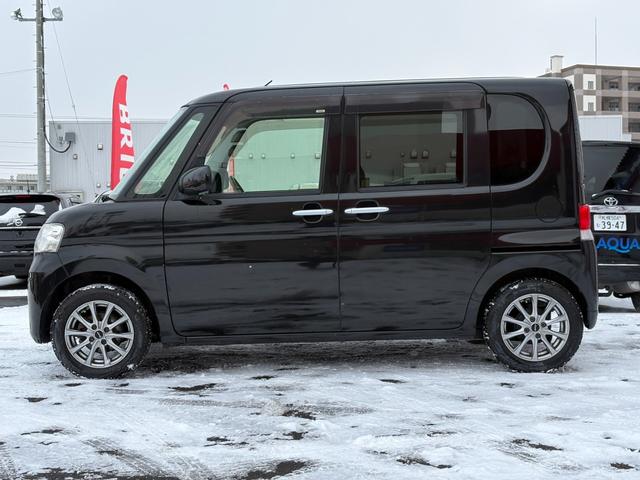 タント Ｌ　４ＷＤ／寒冷地仕様／ピラーレススライドドア／純正オーディオ／フルフラットシート／社外Ｅ／ｇスターター／社外ドライブレコーダー／キーレスキー／取扱説明書／エアコン／電格サイドミラー／アクセサリーソケット（4枚目）