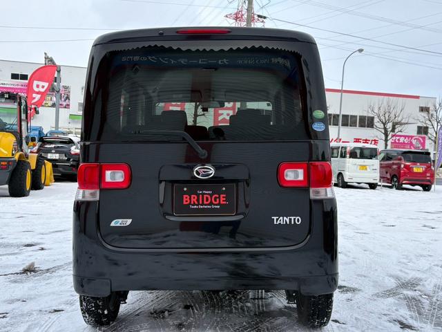 タント Ｌ　４ＷＤ／寒冷地仕様／ピラーレススライドドア／純正オーディオ／フルフラットシート／社外Ｅ／ｇスターター／社外ドライブレコーダー／キーレスキー／取扱説明書／エアコン／電格サイドミラー／アクセサリーソケット（7枚目）