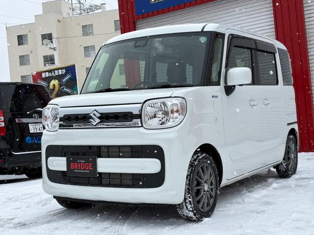 スペーシア ハイブリッドＸ　４ＷＤ／両側パワースライドドア／全方位モニター／フルセグＴＶ付ＳＤナビ／シートヒーター／フルオートエアコン／スマートキー／プッシュスタート／フルフラットシート／スペアキー／取扱説明書（2枚目）