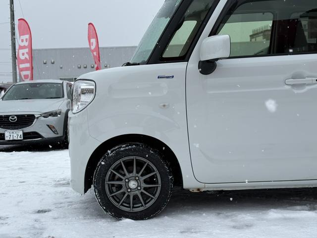 スペーシア ハイブリッドＸ　４ＷＤ／両側パワースライドドア／全方位モニター／フルセグＴＶ付ＳＤナビ／シートヒーター／フルオートエアコン／スマートキー／プッシュスタート／フルフラットシート／スペアキー／取扱説明書（3枚目）