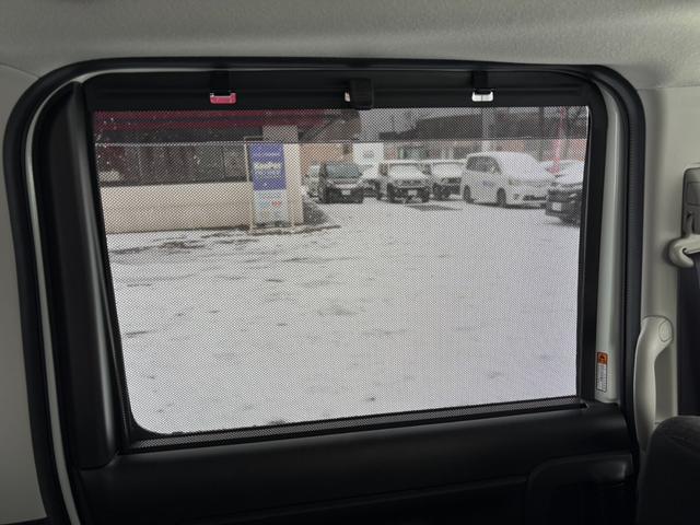 スペーシア ハイブリッドＸ　４ＷＤ／両側パワースライドドア／全方位モニター／フルセグＴＶ付ＳＤナビ／シートヒーター／フルオートエアコン／スマートキー／プッシュスタート／フルフラットシート／スペアキー／取扱説明書（34枚目）