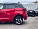フィット ｅ：ＨＥＶホーム　４ＷＤ／ホンダセンシング／バックカメラ／フルオートエアコン／スマートキー／ＥＴＣ（5枚目）