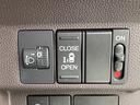Ｇ　１オーナー／４ＷＤ／フルセグ付ナビ／パワースライド／シートヒーター／スマートキー／ワイパーデアイサー／Ｂｌｕｅｔｏｏｔｈ接続／３列シート／フルオートエアコン／スペアキー／メンテナンスノート（29枚目）