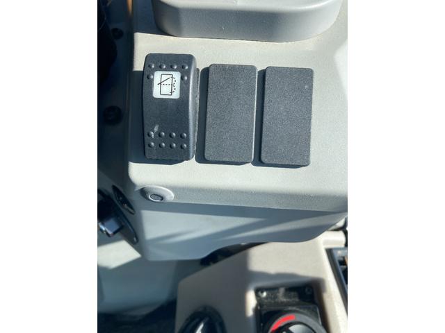 日本 　９０１Ｃ２　使用時間５０９時間　ヒーター　スパイクタイヤ　０．５バケット（10枚目）