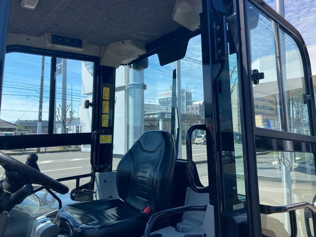 日本 　９０１Ｃ２　使用時間５０９時間　ヒーター　スパイクタイヤ　０．５バケット（14枚目）