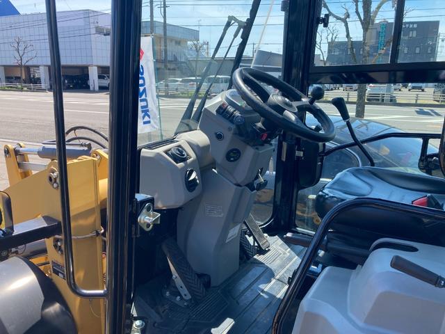 日本 　９０１Ｃ２　使用時間５０９時間　ヒーター　スパイクタイヤ　０．５バケット（16枚目）