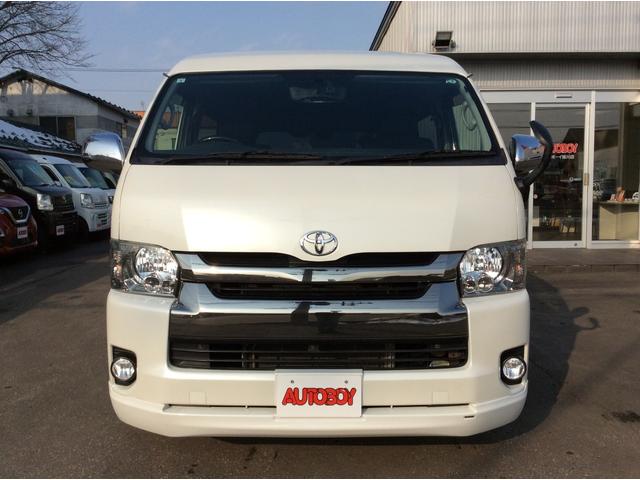 ハイエースバン スーパーＧＬ　ダークプライム　ワイド　４ＷＤ　寒冷地　両側パワスラ　リアヒーター＆クーラー　プッシュスタート　スマートキー　ハーフレザーシート　ベッドキッド　メモリナビ　フルセグＴＶ　フリップダウンモニター　バックカメラ　ＥＴＣ（2枚目）