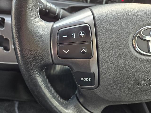 ハイエースバン スーパーＧＬ　ダークプライム　ワイド　４ＷＤ　寒冷地　両側パワスラ　リアヒーター＆クーラー　プッシュスタート　スマートキー　ハーフレザーシート　ベッドキッド　メモリナビ　フルセグＴＶ　フリップダウンモニター　バックカメラ　ＥＴＣ（17枚目）