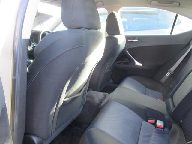IS250 4WD ABS HIDETC プッシュスタート 純正ナビ バックカメラ パワーシート 冬タイヤ積み込み(27枚目)