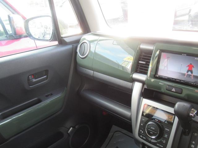 ハスラー Ｊスタイル　４ＷＤ　ＡＢＳ　プッシュスタート　キーフリー　ナビ・ＴＶ　シートヒーター　ステアリングスイッチ　アイドリングストップ　ＥＴＣ　ＥＳＣ（13枚目）