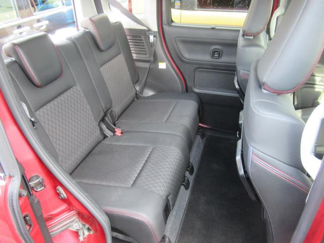 スペーシアカスタム ハイブリッドＸＳターボ　４ＷＤ　ＡＢＳ　プッシュスタート　キーフリー　ナビ・ＴＶ　全方位モニター　シートヒーター　ＥＴＣ　ステアリングスイッチ　パドルシフト　クルーズコントロール　両側パワースライドドア　冬タイヤ積込（30枚目）