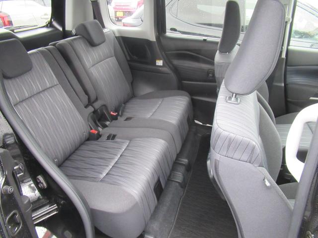 ソリオ ハイブリッドＭＸ　４ＷＤ　ＡＢＳ　プッシュスタート　キーフリー　バックモニター　ステアリングスイッチ　クルーズコントロール　アイドリングストップ　ＥＳＣ　シートヒーター　片側パワースライドドア（28枚目）