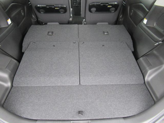 ソリオ ハイブリッドＭＸ　４ＷＤ　ＡＢＳ　プッシュスタート　キーフリー　バックモニター　ステアリングスイッチ　クルーズコントロール　アイドリングストップ　ＥＳＣ　シートヒーター　片側パワースライドドア（31枚目）