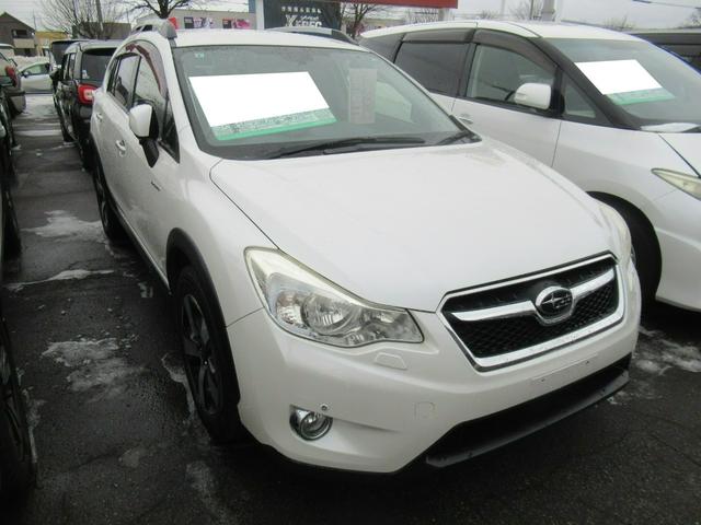 ＸＶハイブリッド ２．０ｉ－Ｌ　アイサイト　４ＷＤ　ＡＢＳ　プッシュスタート　キーフリー　ナビ・ＴＶ　バックモニター　ステアリングスイッチ　パドルシフト　クルーズコントロール　ＥＴＣ　ドライブレコーダー　ＥＳＣ（3枚目）