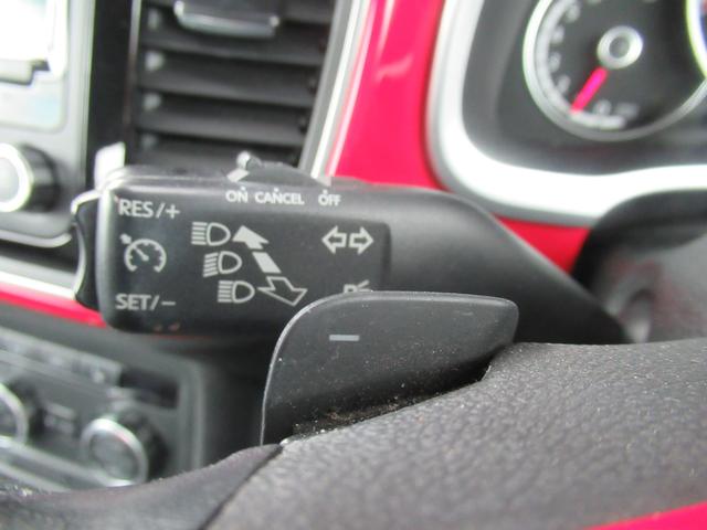 ザ・ビートル デザインレザーパッケージ　ＦＦ　キーレス　純正オーディオ　レザーシート　シートヒーター　ステアリングスイッチ　パドルシフト　クルーズコントロール　ＨＩＤヘッドライト　現状渡し（23枚目）