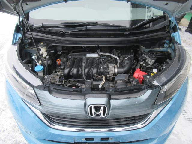 フリード Ｇ・ホンダセンシング　４ＷＤ　ＡＢＳ　プッシュスタート　キーフリー　ナビ・ＴＶ　バックモニター　シートヒーター　ステアリングスイッチ　クルーズコントロール　ＥＴＣ　両側パワースライドドア　ＥＳＣ　夏タイヤ積込（38枚目）