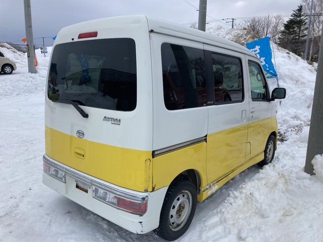 　４ＷＤ　両側スライドドア　電動格納ミラー　ベンチシート　ＡＴ　ＣＤ　エアコン　パワーウィンドウ　運転席エアバッグ(17枚目)