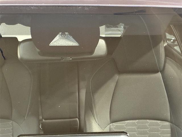 カローラスポーツ Ｇ　Ｘ　４ＷＤ　メモリーナビ　ミュージックプレイヤー接続可　バックカメラ　衝突被害軽減システム　ＥＴＣ　ＬＥＤヘッドランプ　アイドリングストップ（3枚目）