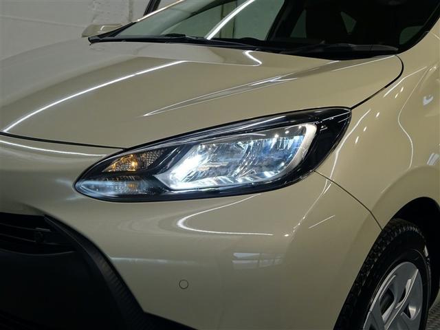 アクア Ｘ　４ＷＤ　メモリーナビ　ミュージックプレイヤー接続可　バックカメラ　衝突被害軽減システム　ＥＴＣ　ＬＥＤヘッドランプ（32枚目）