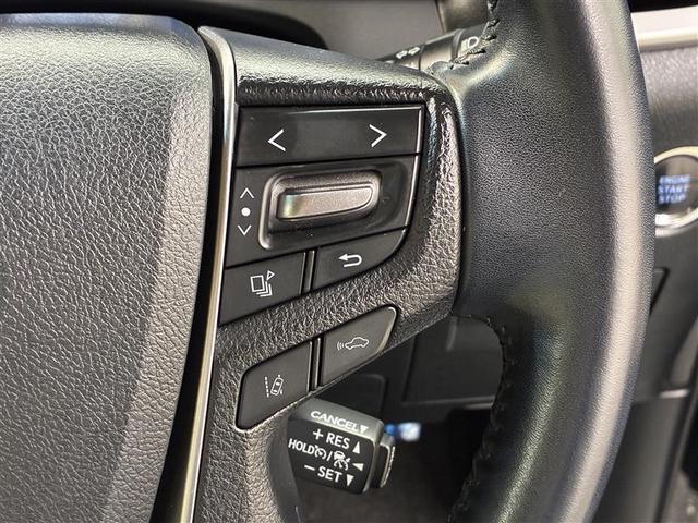 アルファード ２．５Ｘ　４ＷＤ　フルセグ　メモリーナビ　ＤＶＤ再生　バックカメラ　衝突被害軽減システム　ＥＴＣ　ドラレコ　両側電動スライド　ＬＥＤヘッドランプ　乗車定員８人　３列シート　アイドリングストップ（23枚目）