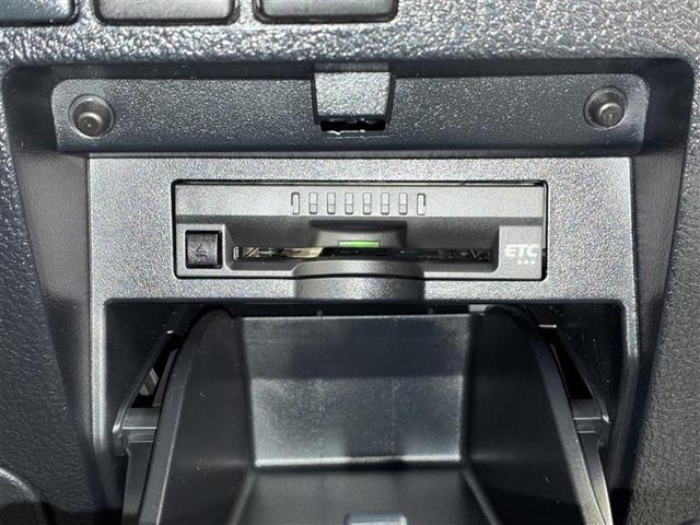 アルファード ２．５Ｘ　４ＷＤ　フルセグ　メモリーナビ　ＤＶＤ再生　バックカメラ　衝突被害軽減システム　ＥＴＣ　ドラレコ　両側電動スライド　ＬＥＤヘッドランプ　乗車定員８人　３列シート　アイドリングストップ（29枚目）