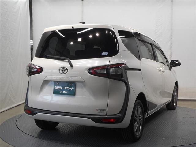 シエンタ Ｇ　４ＷＤ　フルセグ　メモリーナビ　ＤＶＤ再生　バックカメラ　衝突被害軽減システム　ＥＴＣ　両側電動スライド　ＬＥＤヘッドランプ　ウオークスルー　乗車定員６人　３列シート　ワンオーナー（6枚目）