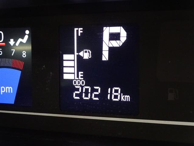 タント カスタムＲＳ　４ＷＤ　フルセグ　ミュージックプレイヤー接続可　バックカメラ　衝突被害軽減システム　ＥＴＣ　ドラレコ　両側電動スライド　ＬＥＤヘッドランプ　アイドリングストップ（15枚目）