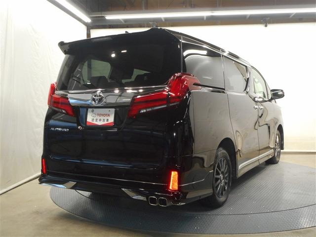 アルファード ２．５Ｓ　４ＷＤ　フルセグ　メモリーナビ　ＤＶＤ再生　ミュージックプレイヤー接続可　後席モニター　バックカメラ　衝突被害軽減システム　ＥＴＣ　両側電動スライド　ＬＥＤヘッドランプ　乗車定員７人　３列シート（4枚目）