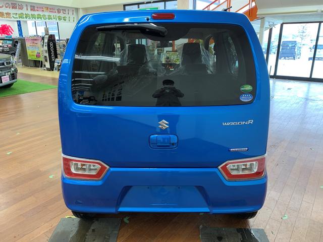 ハイブリッドFX セーフティPKG 4WD プッシュスタート 運転席・助手席シートヒーター オーディオ付き アイドリングストップ 衝突軽減ブレーキ 横滑り防止装置 電動格納ドアミラー(7枚目)