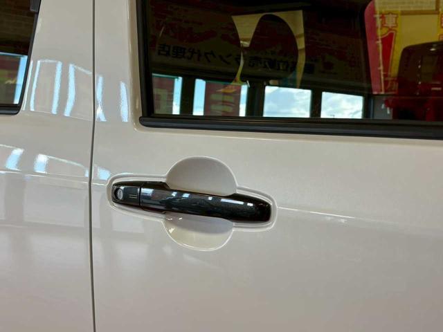 タフト Ｇ　ダーククロムベンチャー　ＬＥＤヘッドライト　ＬＥＤフォグランプ　純正アルミホイール　スカイフィールトップ　オートエアコン　プッシュスタート　シートヒーター　衝突被害軽減ブレーキ　横滑り防止機能　車線逸脱防止機能　Ａストップ（17枚目）