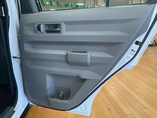 タフト Ｇ　ダーククロムベンチャー　ＬＥＤヘッドライト　ＬＥＤフォグランプ　純正アルミホイール　スカイフィールトップ　オートエアコン　プッシュスタート　シートヒーター　衝突被害軽減ブレーキ　横滑り防止機能　車線逸脱防止機能　Ａストップ（49枚目）