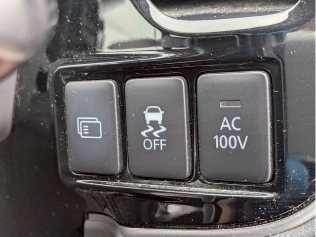 アウトランダーＰＨＥＶ Ｇナビパッケージ　４ＷＤ　メモリーナビ　リアカメラ　フルセグ　スマートキー　ＨＩＤヘッドライト　衝突軽減ブレーキ　シートヒーター　クルコン　Ｂｌｕｅｔｏｏｔｈ　純正１８インチアルミ　ＥＴＣ（36枚目）