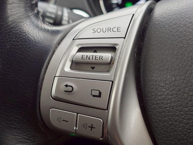 エクストレイル ２０Ｘ　ハイブリッド　エマージェンシーブレーキＰ　４ＷＤ　ＳＤナビ　アラウンドビューモニター　フルセグ　スマートキー　ＬＥＤライト　衝突軽減ブレーキ　シートヒーター　Ｂｌｕｅｔｏｏｔｈ　ＵＳＢ　社外１７インチアルミ　ＥＴＣ　純正アルミ（冬タイヤ）積込（31枚目）