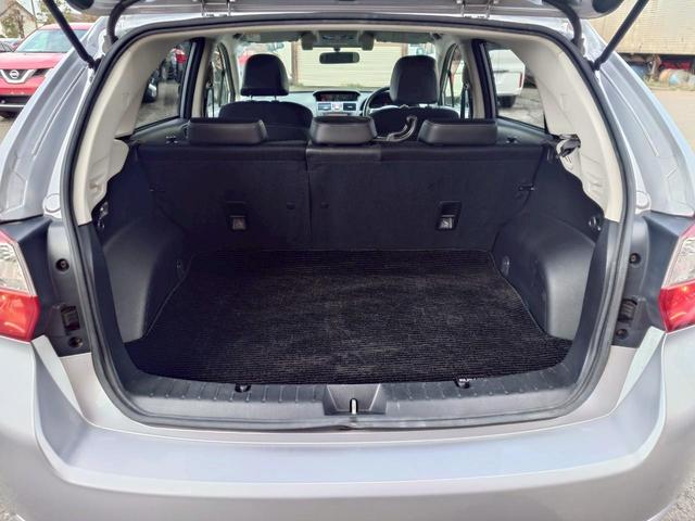 インプレッサスポーツ ２．０ｉ－Ｓアイサイト　ＳＤナビ　リアカメラ　フルセグ　スマートキー　ＨＩＤヘッドライト　衝突軽減ブレーキ　クルコン　Ｂｌｕｅｔｏｏｔｈ　ＵＳＢ　純正１７インチアルミ　ＥＴＣ　社外アルミ（冬タイヤ）積込　ＥＴＣ（47枚目）