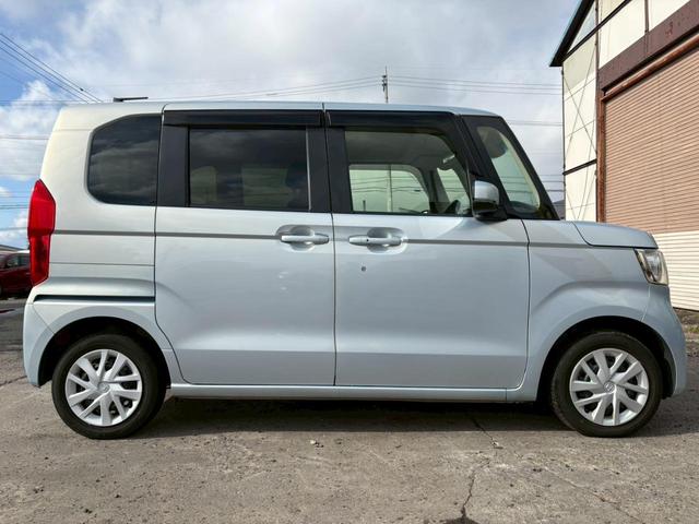 Ｎ－ＢＯＸ Ｇ・Ｌホンダセンシング　４ＷＤ　メモリーナビ　フルセグＴＶ　リアカメラ　スマートキー　ＬＥＤヘッドライト　衝突軽減ブレーキ　片側パワスラ　Ｂｌｕｅｔｏｏｔｈ　ＡＣＣ　ＥＴＣ（11枚目）