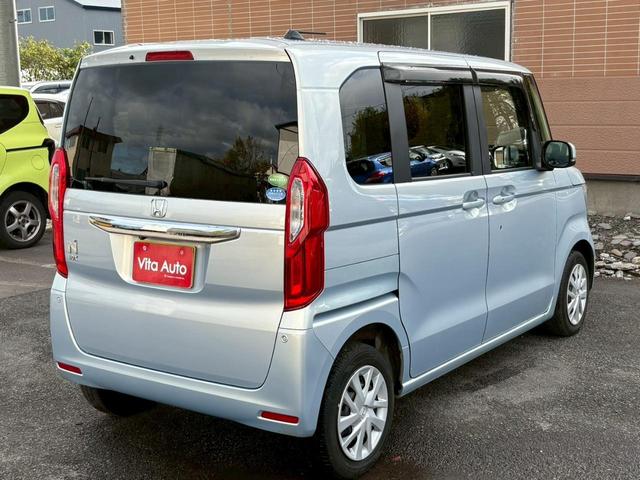Ｎ－ＢＯＸ Ｇ・Ｌホンダセンシング　４ＷＤ　メモリーナビ　フルセグＴＶ　リアカメラ　スマートキー　ＬＥＤヘッドライト　衝突軽減ブレーキ　片側パワスラ　Ｂｌｕｅｔｏｏｔｈ　ＡＣＣ　ＥＴＣ（17枚目）