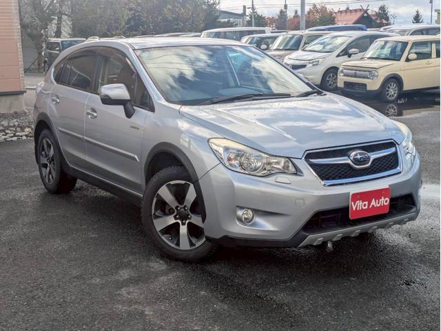 ＸＶハイブリッド ２．０ｉ－Ｌ　アイサイト　４ＷＤ　ＨＤＤナビ　フルセグＴＶ　リアカメラ　スマートキー　ＨＩＤヘッドライト　衝突軽減ブレーキ　前後ドラレコ　革シート　シートヒーター　Ｂｌｕｅｔｏｏｔｈ　クルコン　純正１７インチアルミ　ＥＴＣ（2枚目）