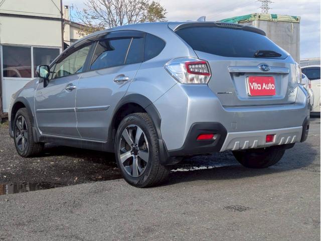 ＸＶハイブリッド ２．０ｉ－Ｌ　アイサイト　４ＷＤ　ＨＤＤナビ　フルセグＴＶ　リアカメラ　スマートキー　ＨＩＤヘッドライト　衝突軽減ブレーキ　前後ドラレコ　革シート　シートヒーター　Ｂｌｕｅｔｏｏｔｈ　クルコン　純正１７インチアルミ　ＥＴＣ（9枚目）