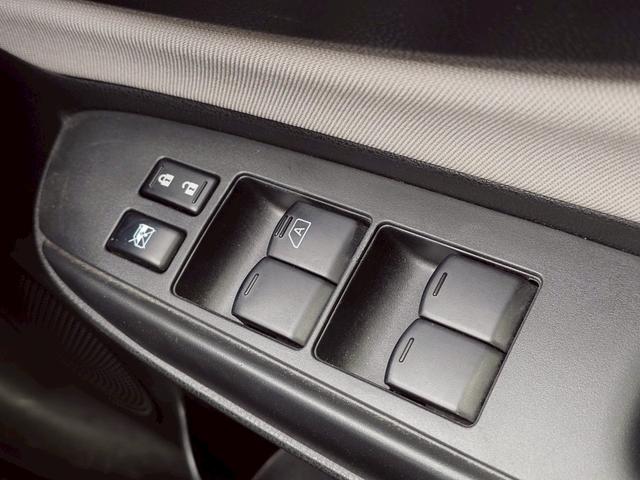 ノート Ｘ　ＦＯＵＲ　メモリーナビ　リアカメラ　スマートキー　衝突軽減ブレーキ　前ドラレコ　Ｂｌｕｅｔｏｏｔｈ　社外１４インチアルミ　ＥＴＣ（32枚目）