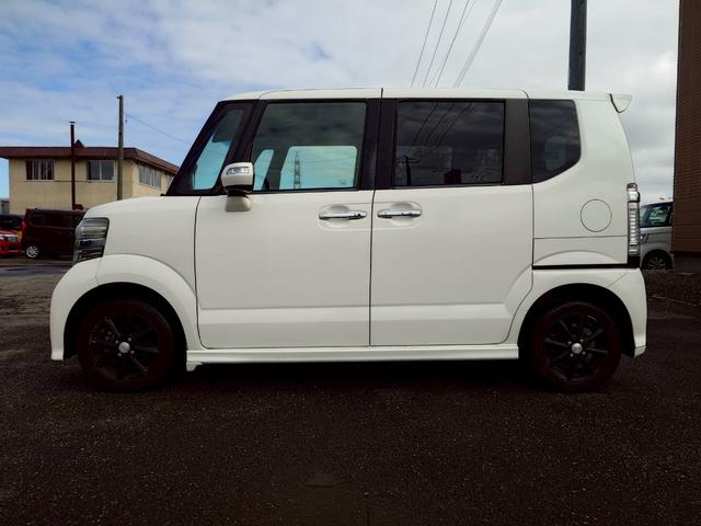 N-BOXカスタム G・ターボAパッケージ 4WD HDDナビ ワンセグTV スマートキー HIDヘッドライト 衝突軽減ブレーキ 両側パワスラ クルコン 社外14インチアルミ(7枚目)