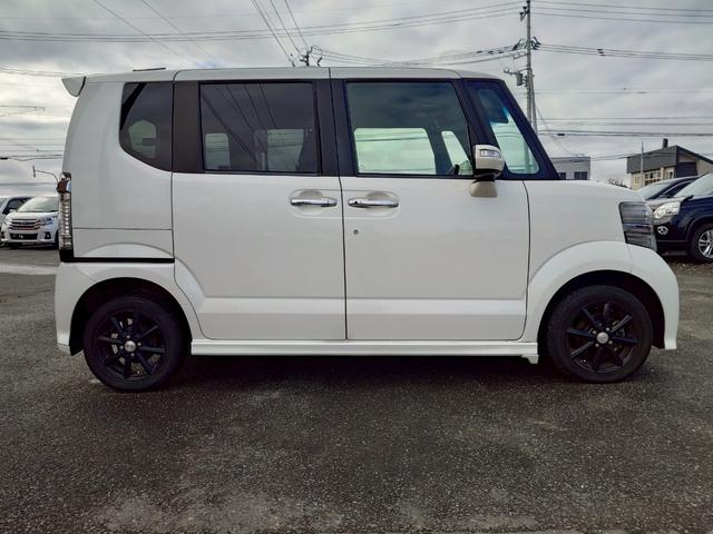 N-BOXカスタム G・ターボAパッケージ 4WD HDDナビ ワンセグTV スマートキー HIDヘッドライト 衝突軽減ブレーキ 両側パワスラ クルコン 社外14インチアルミ(8枚目)