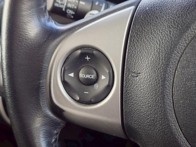 N-BOXカスタム G・ターボAパッケージ 4WD HDDナビ ワンセグTV スマートキー HIDヘッドライト 衝突軽減ブレーキ 両側パワスラ クルコン 社外14インチアルミ(26枚目)